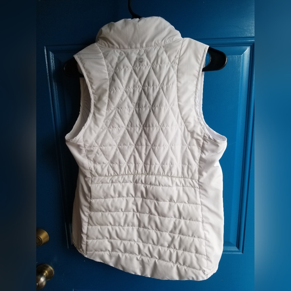 Tangerine S Lightweight White Vest - Picture 4 of 7